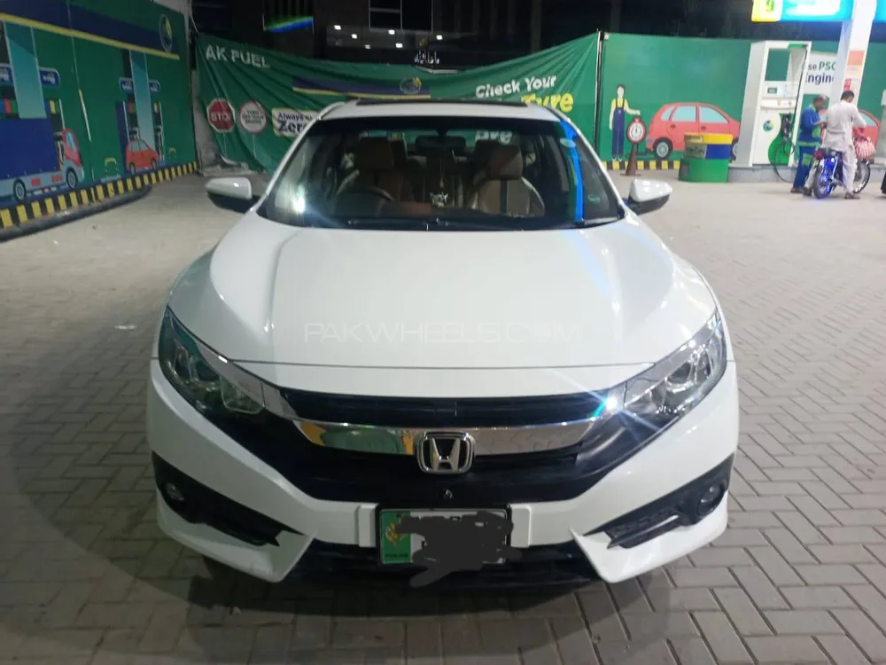 Honda Civic 2017 for Sale in Lahore Image-1