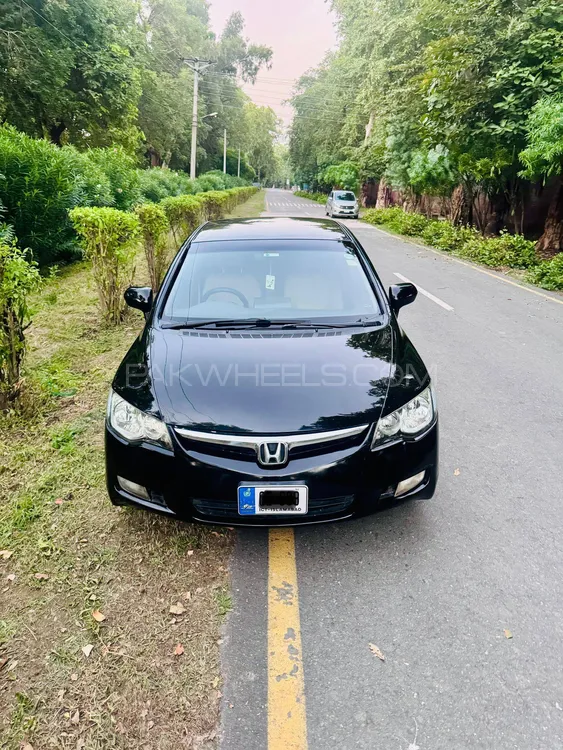 Honda Civic 2010 for Sale in Faisalabad Image-1