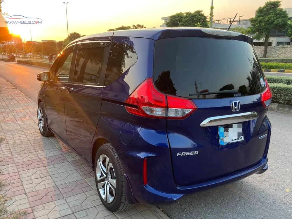Honda Freed 2017 for Sale in Islamabad Honda Freed 2017 for Sale in Islamabad Image-4