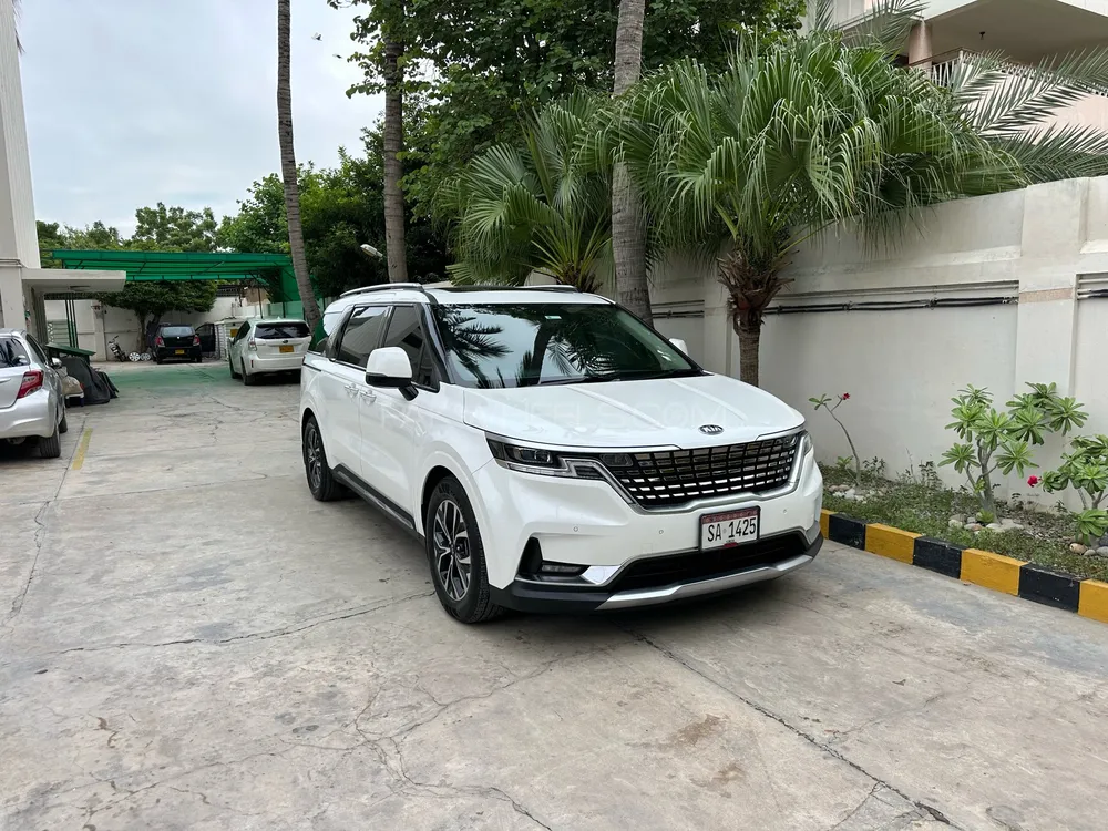 KIA Carnival 2021 for Sale in Karachi Image-1