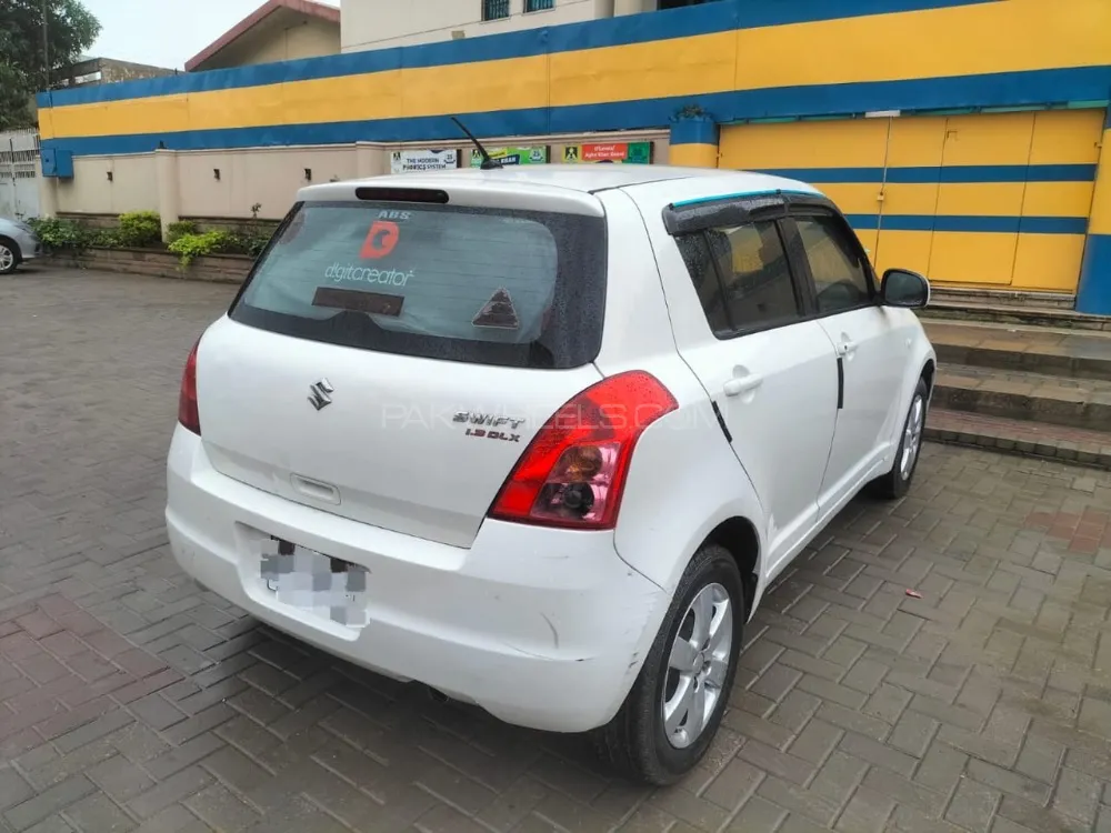 Suzuki Swift 2014 for Sale in Karachi Image-1