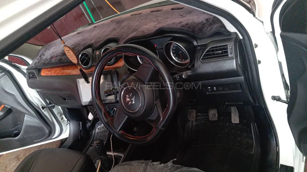 Suzuki Swift 2023 for Sale in Islamabad Image-1