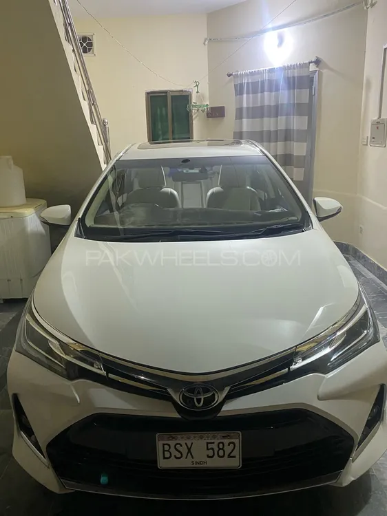 Toyota Corolla 2021 for Sale in Karachi Image-1