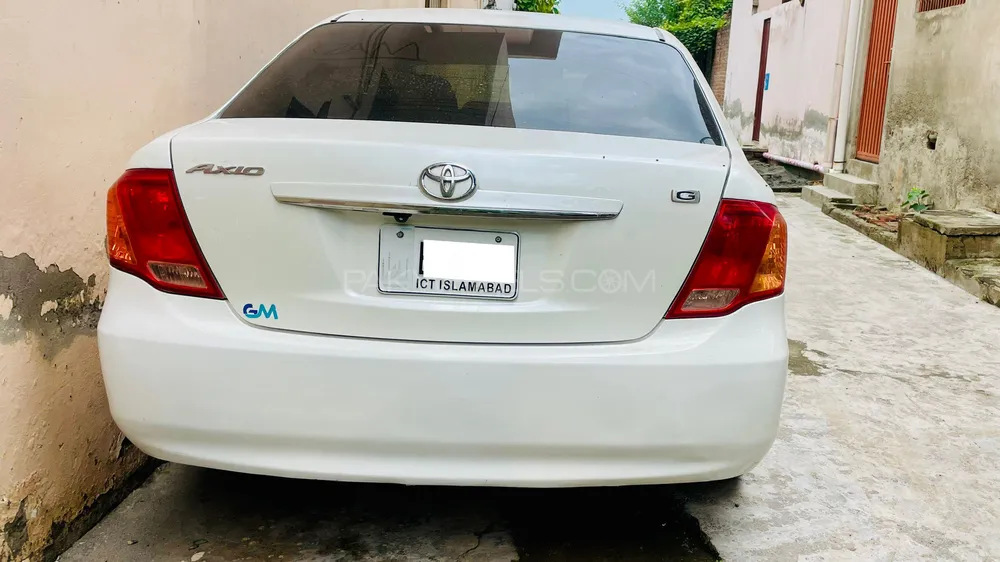 Toyota Corolla Axio 2006 for Sale in Islamabad Image-1