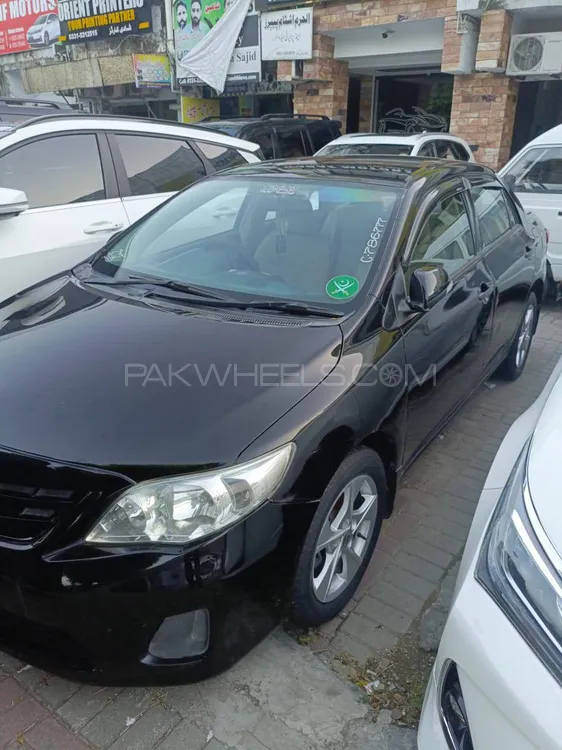 Toyota Corolla 2011 for Sale in Islamabad Image-1