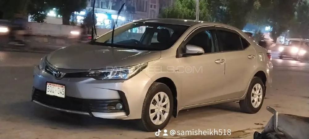Toyota Corolla 2019 for Sale in Karachi Image-1