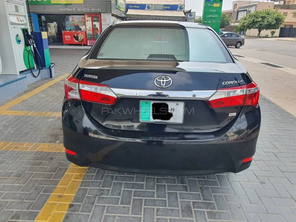 Toyota Corolla 2019 for Sale in Lahore Image-1