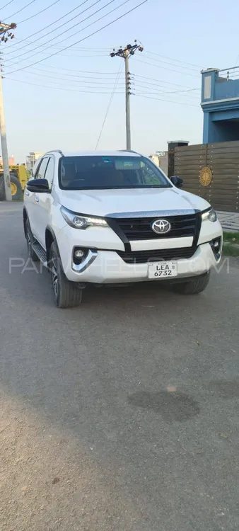 Toyota Fortuner 2020 for Sale in Lahore Image-1