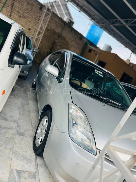 Toyota Prius 2007 for Sale in Peshawar Image-1