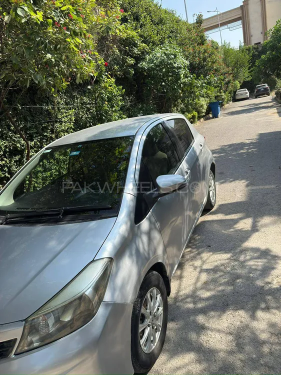 Toyota Vitz 2012 for Sale in Wah cantt Image-1