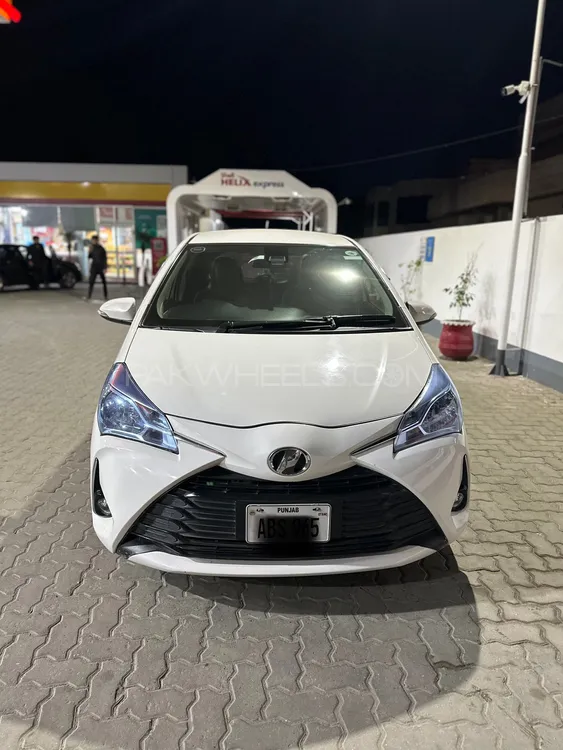 Toyota Vitz 2018 for Sale in Gujranwala Image-1