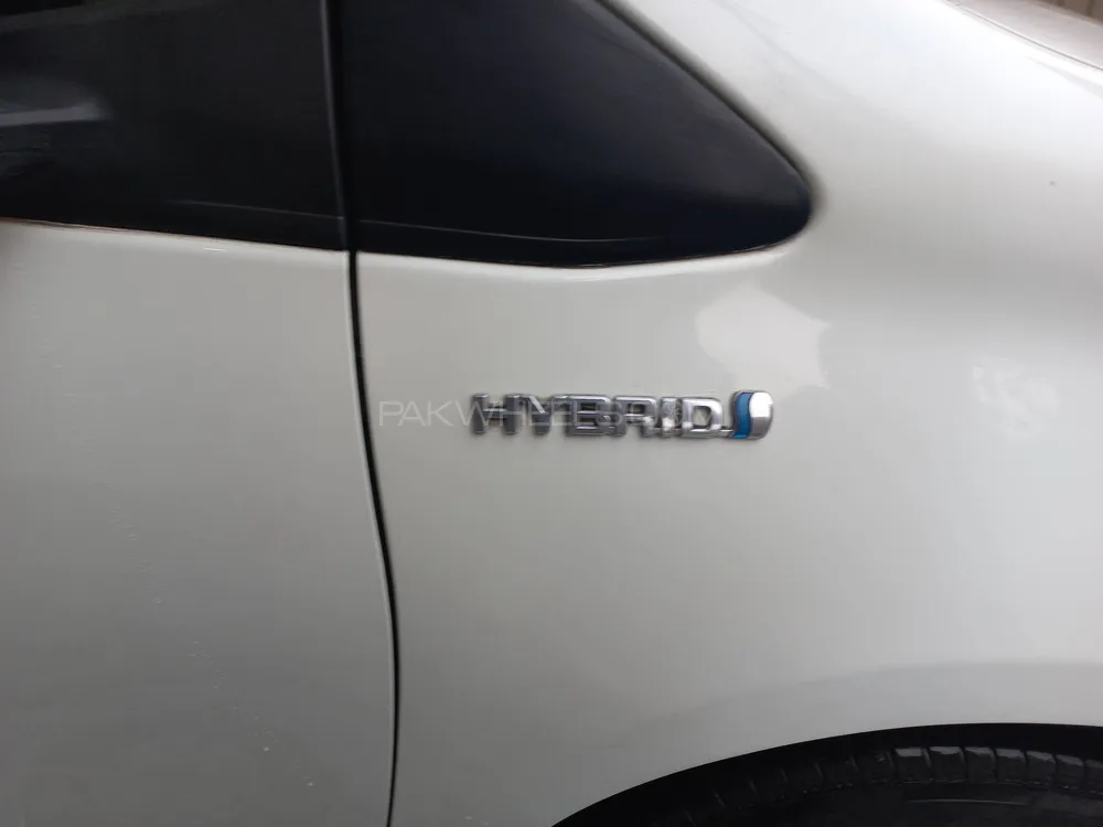 Toyota Vitz 2017 for Sale in Lahore Image-1