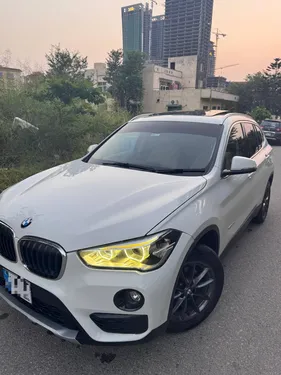 BMW X1 sDrive18i A/T 2018