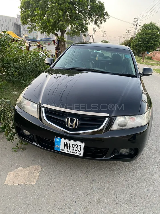 Honda Accord 2004 for Sale in Lahore Image-1