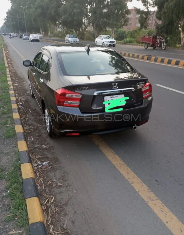 Honda City 2021 for Sale in Lahore Image-1