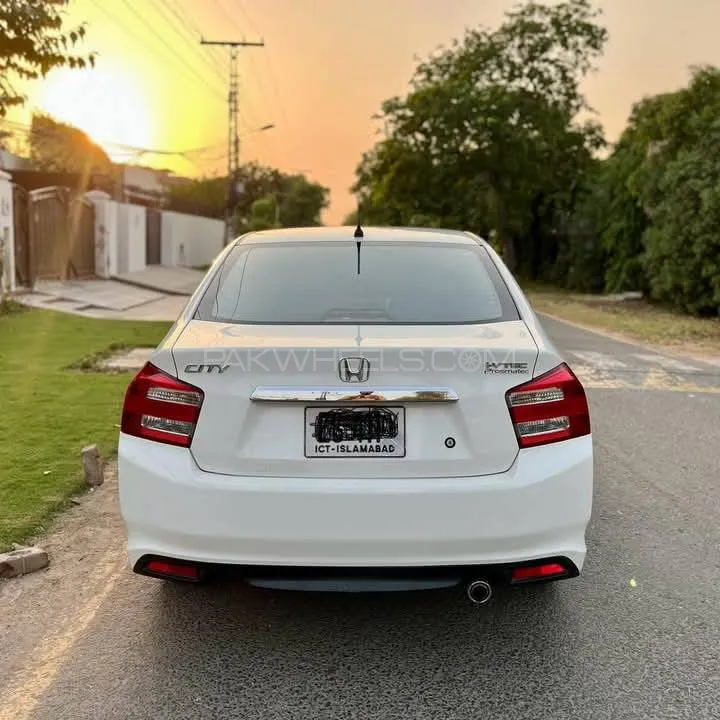 Honda City 2015 for Sale in Islamabad Image-1