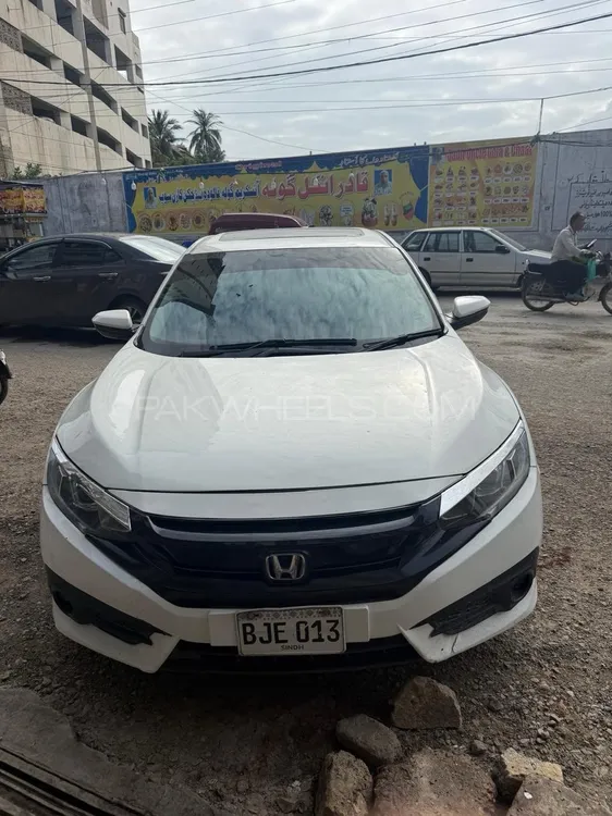 Honda Civic 2017 for Sale in Karachi Image-1