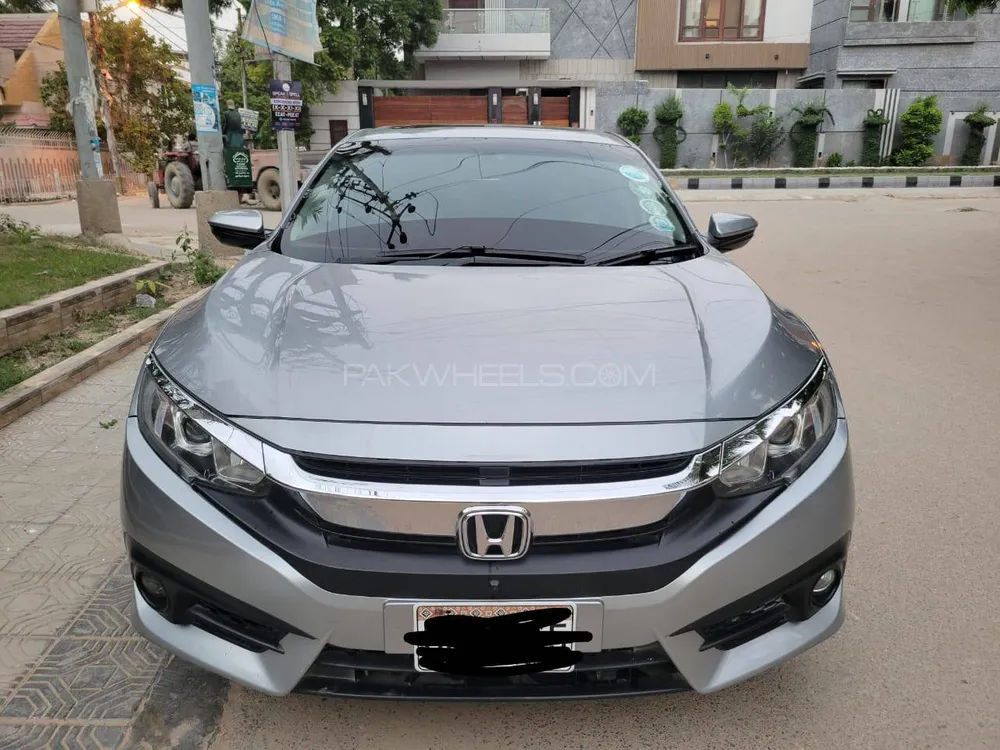 Honda Civic 2018 for Sale in Karachi Image-1