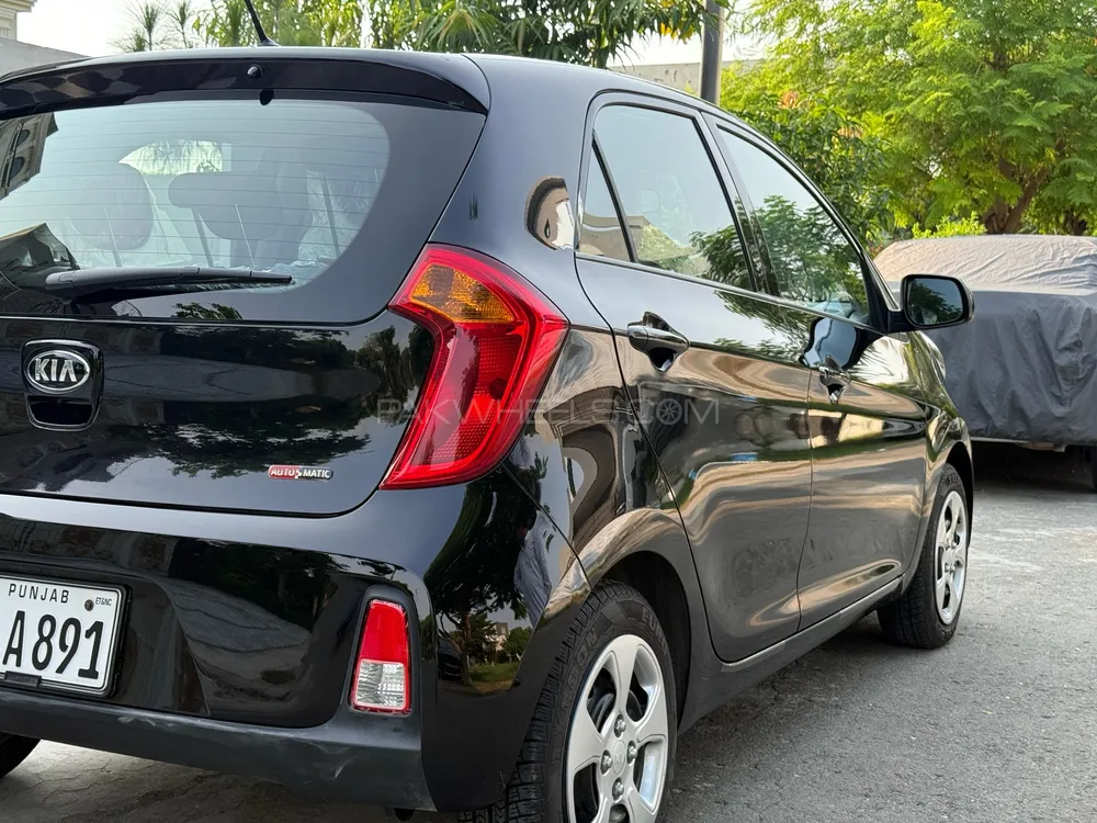 KIA Picanto 2022 for Sale in Lahore Image-1