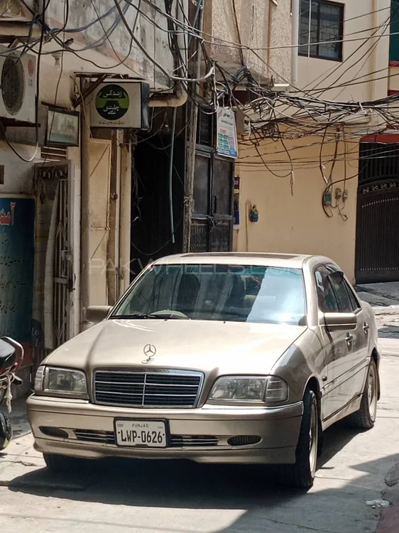 Mercedes Benz C Class 1998 for Sale in Rawalpindi Image-1