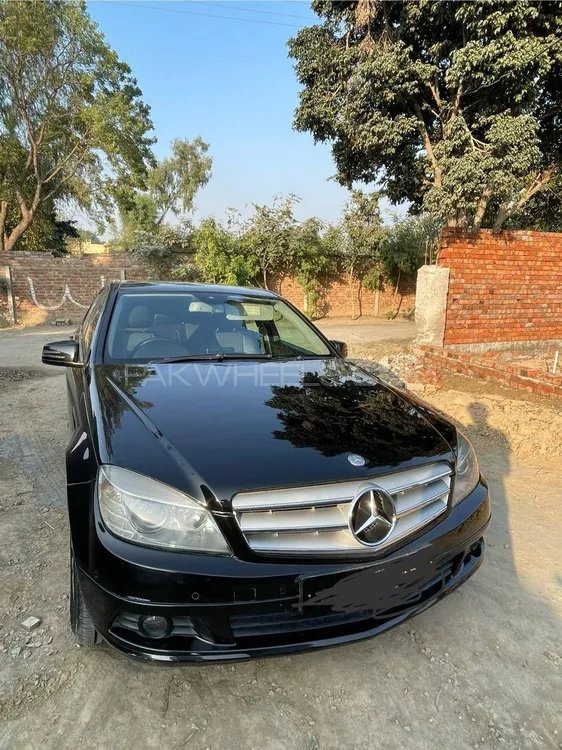 Mercedes Benz C Class 2010 for Sale in Lahore Image-1