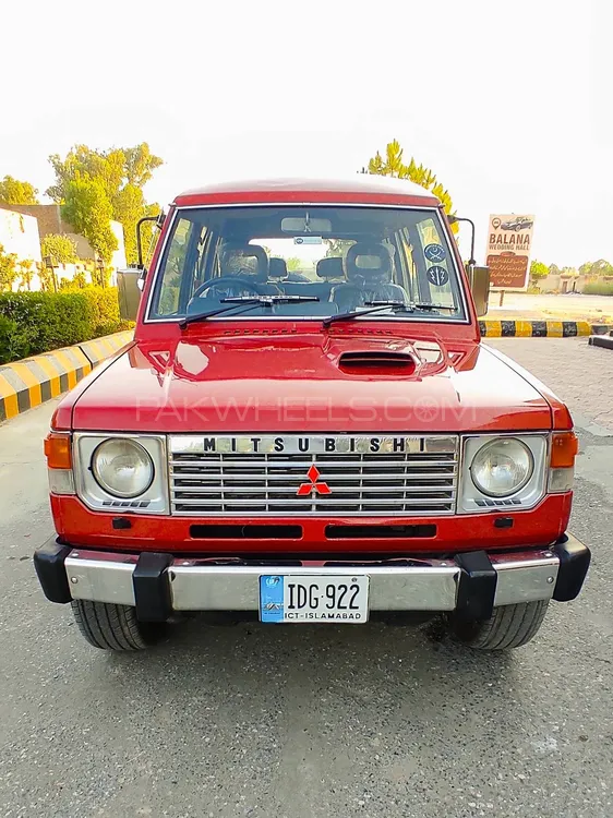 Mitsubishi Pajero 1990 for Sale in Mardan Image-1