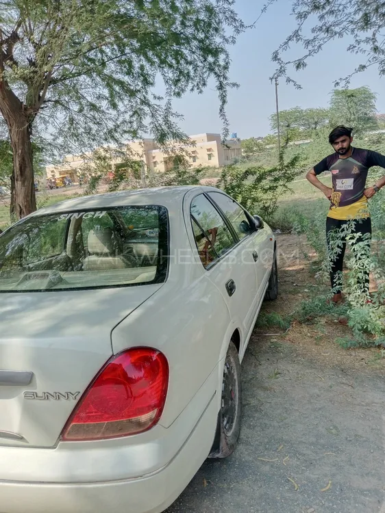 Nissan Sunny 2005 for Sale in Islamabad Image-1