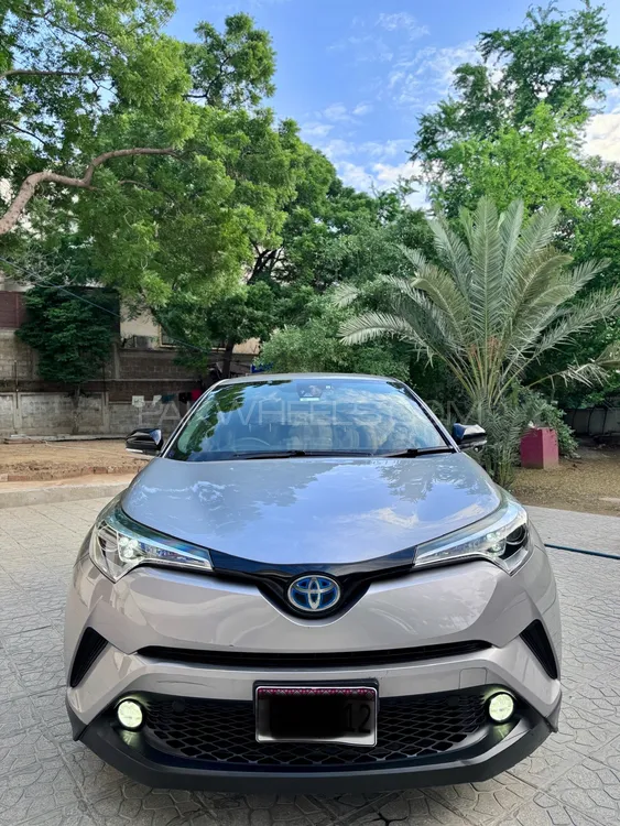 Toyota C-HR 2017 for Sale in Karachi Image-1