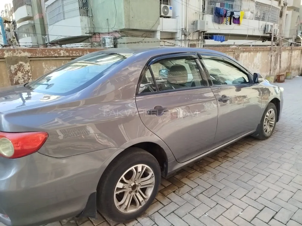 Toyota Corolla 2012 for Sale in Karachi Image-1