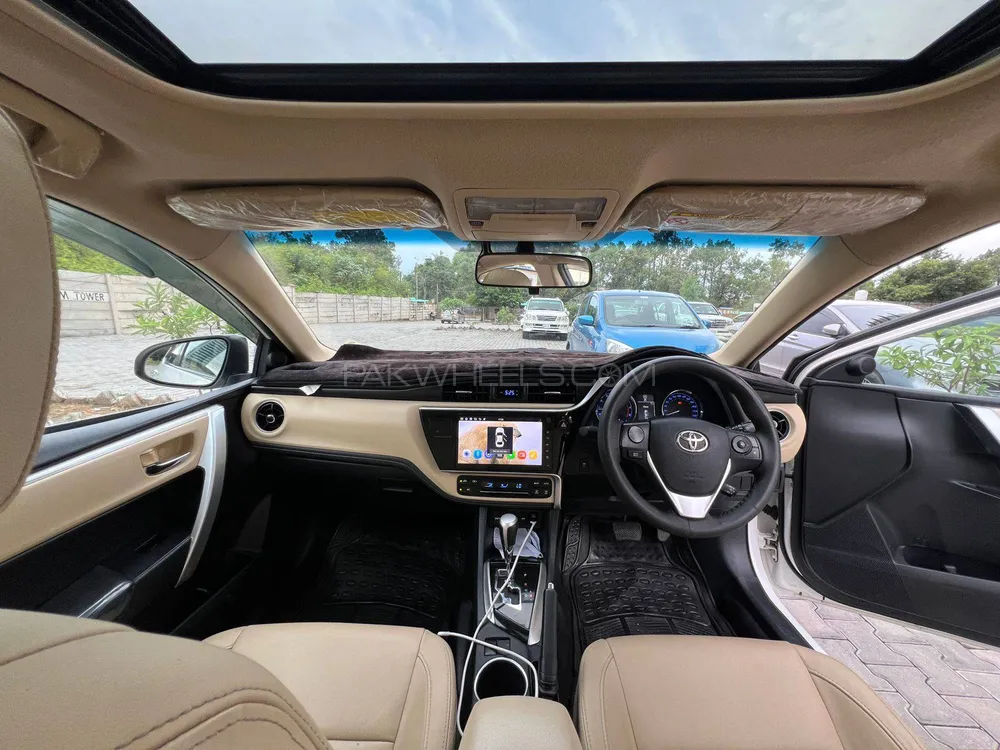 Toyota Corolla 2021 for Sale in Islamabad Image-1