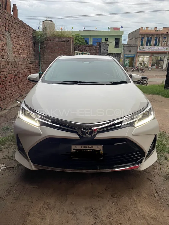 Toyota Corolla 2024 for Sale in Phalia Image-1