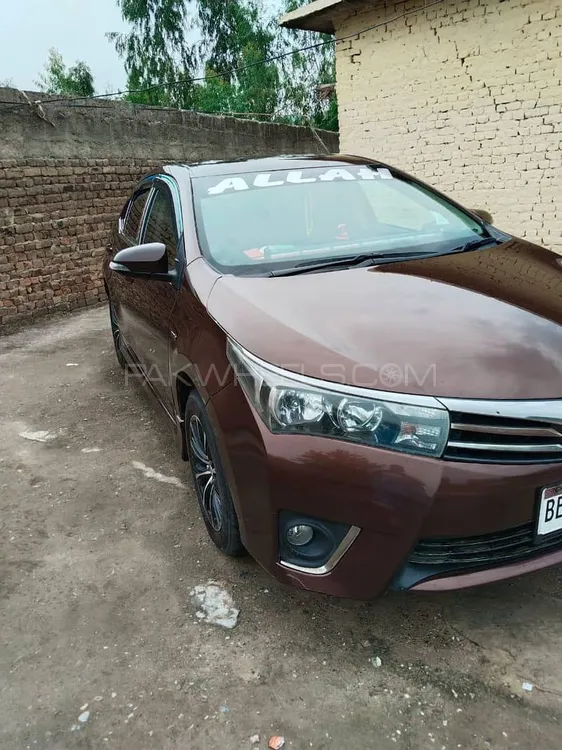 Toyota Corolla 2016 for Sale in Karachi Image-1