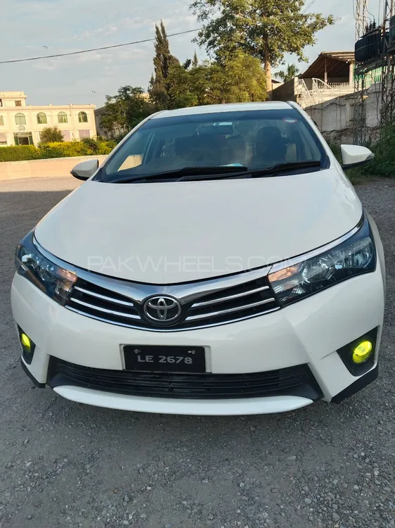 Toyota Corolla 2016 for Sale in Abbottabad Image-1