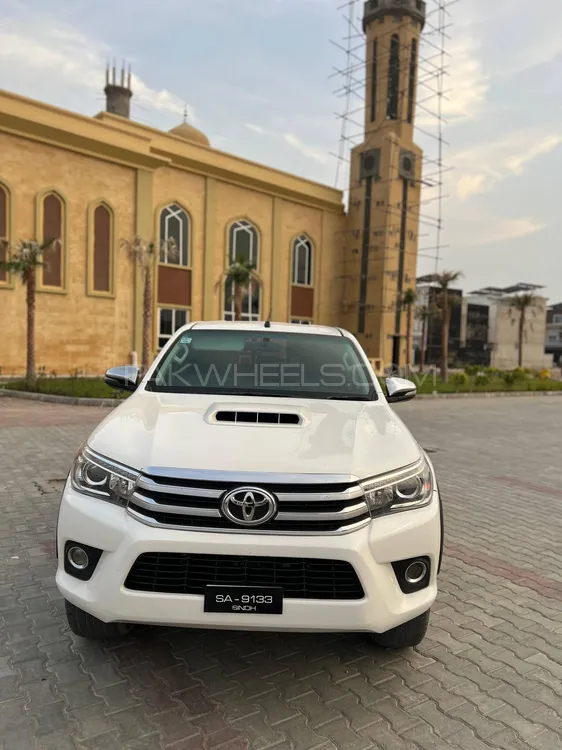Toyota Hilux 2017 for Sale in D.G.Khan Image-1