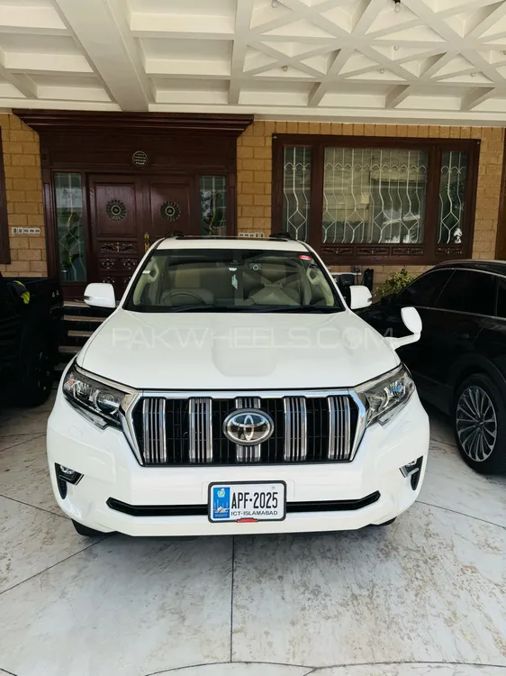 Toyota Prado 2020 for Sale in Peshawar Image-1