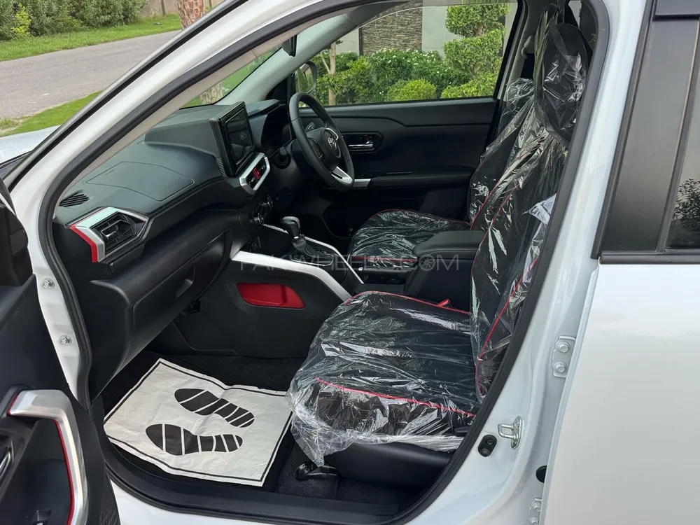 Toyota Raize 2020 for Sale in Lahore Toyota Raize 2020 for Sale in Lahore Image-12