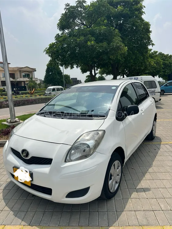 Toyota Vitz 2008 for Sale in Islamabad Image-1