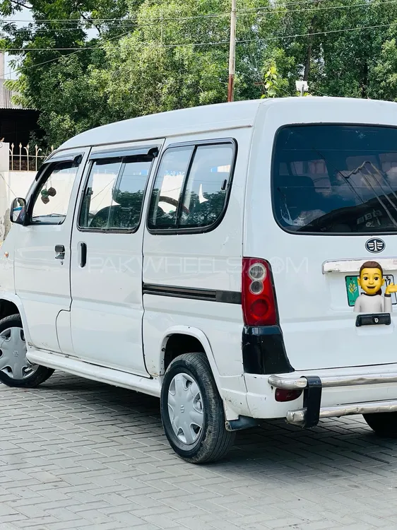 FAW X-PV 2017 for Sale in Lahore Image-1