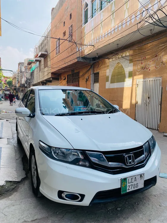 Honda City 2018 for Sale in Lahore Image-1