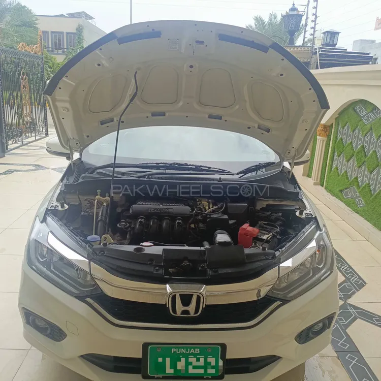Honda City 2022 for Sale in Lahore Image-1