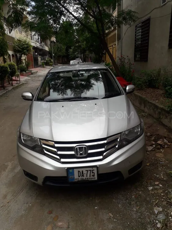 Honda City 2015 for Sale in Islamabad Image-1