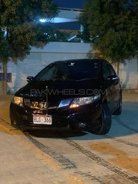 Honda City 2018 for Sale in Karachi Image-1