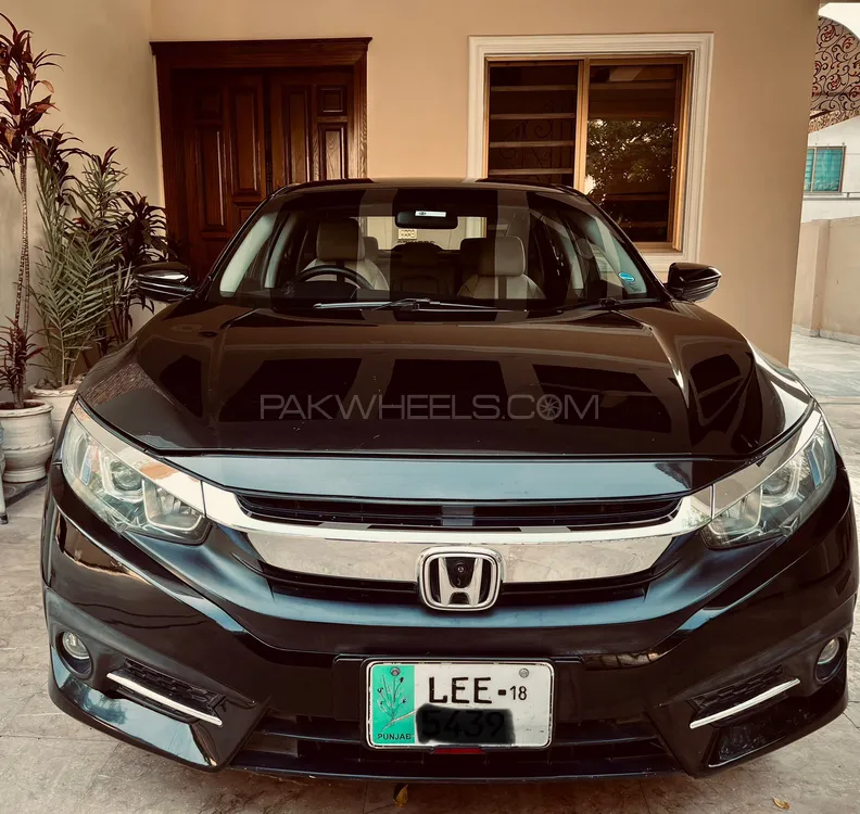 Honda Civic 2018 for Sale in Islamabad Image-1