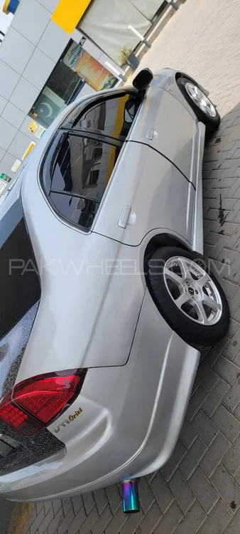 Honda Civic 2005 for Sale in Multan Image-1