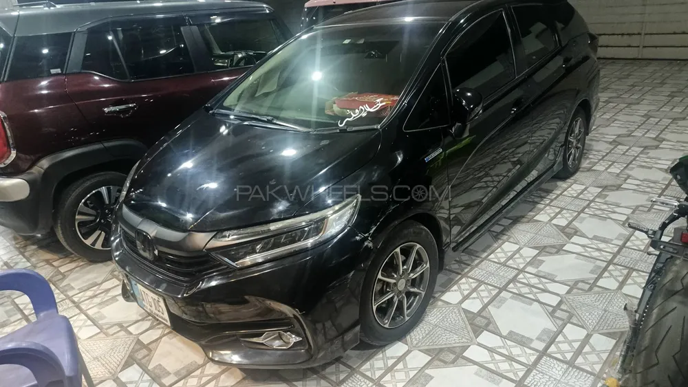 Honda Fit 2017 for Sale in Multan Image-1