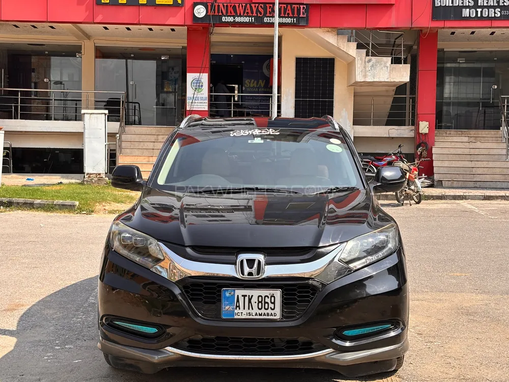 Honda Vezel 2014 for Sale in Rawalpindi Image-1
