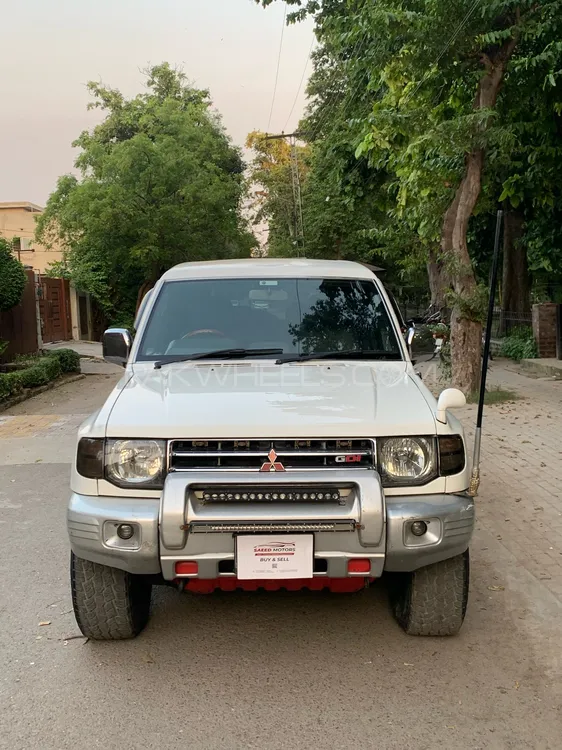 Mitsubishi Pajero 1997 for Sale in Lahore Image-1
