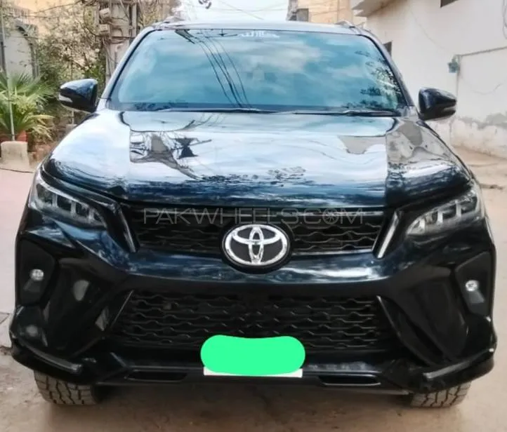 Toyota Fortuner 2020 for Sale in Multan Image-1