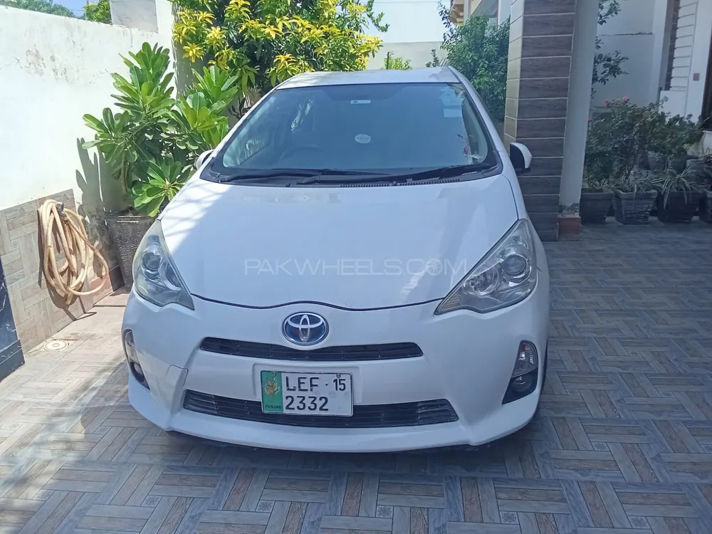 Toyota Aqua 2012 for Sale in Lahore Image-1