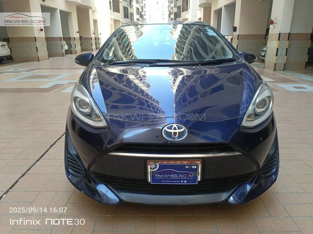 Toyota Aqua 2018 for Sale in Karachi Image-1